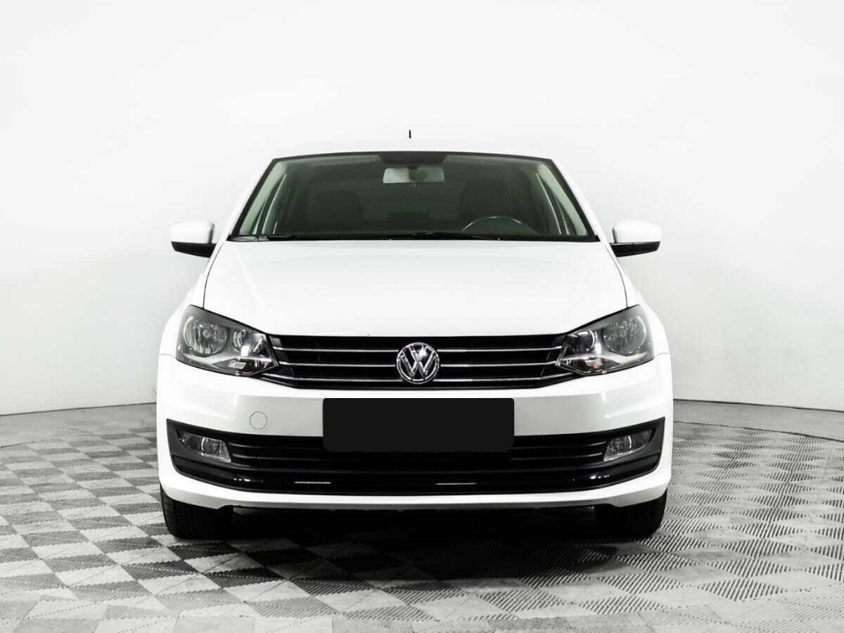 Купить Volkswagen Polo с пробегом. Фото: #1