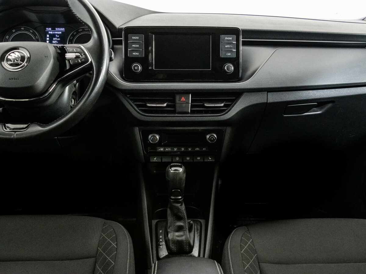 Купить Skoda Rapid с пробегом. Фото: #9