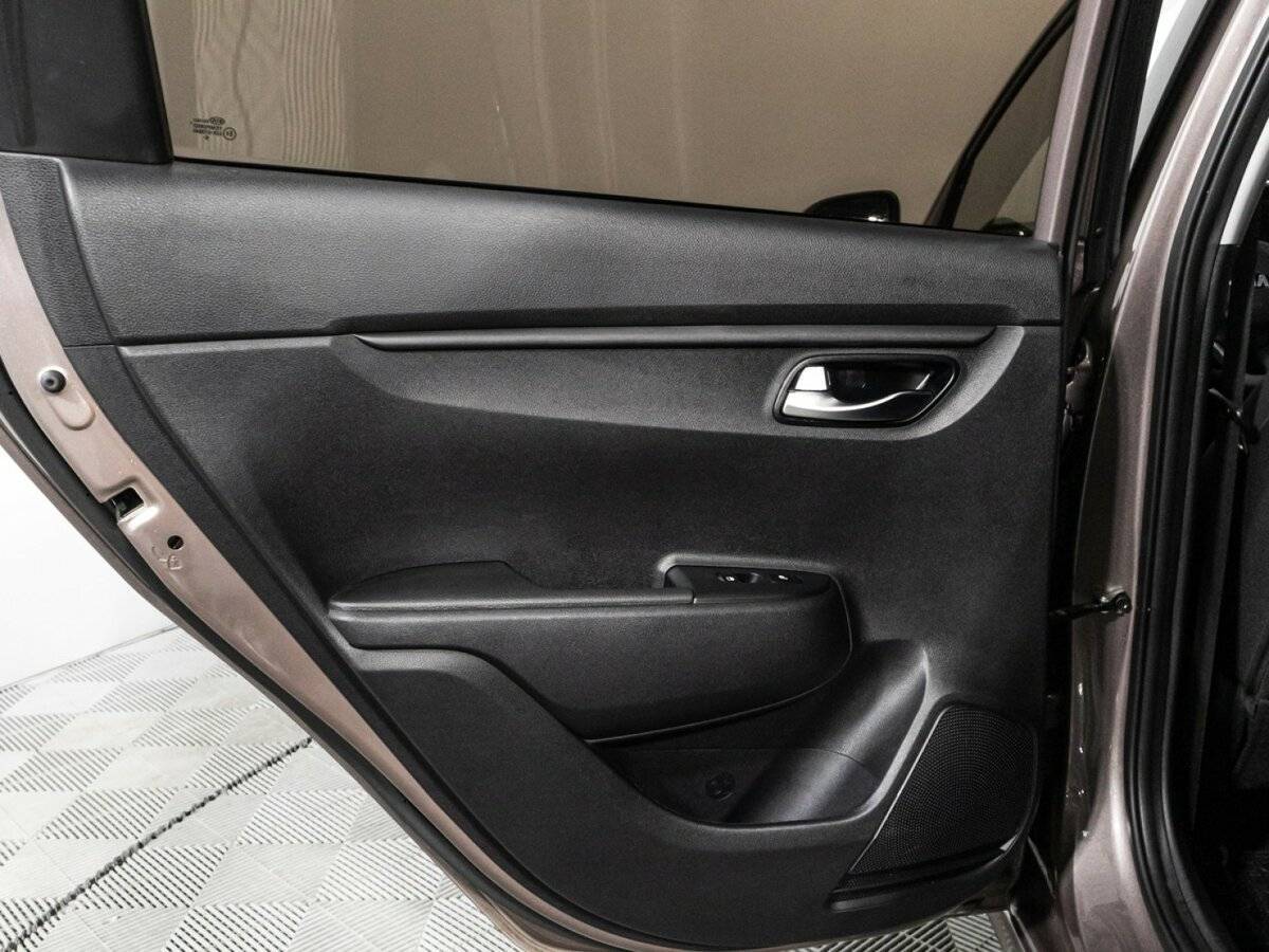 Купить Kia Rio с пробегом. Фото: #25