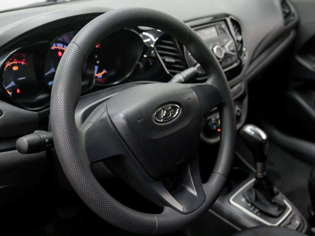 Купить Lada (ВАЗ) Vesta с пробегом. Фото: #10