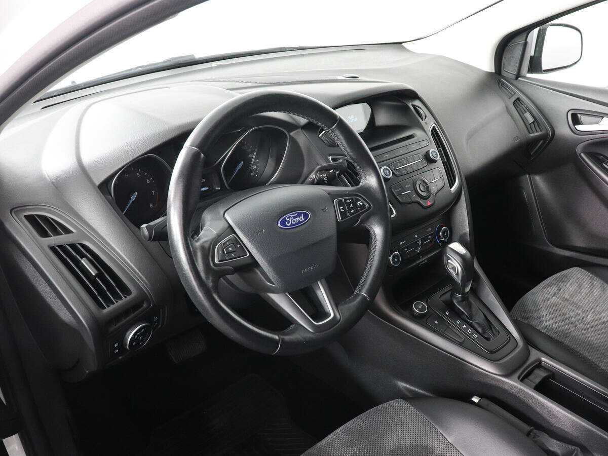 Купить Ford Focus с пробегом. Фото: #8