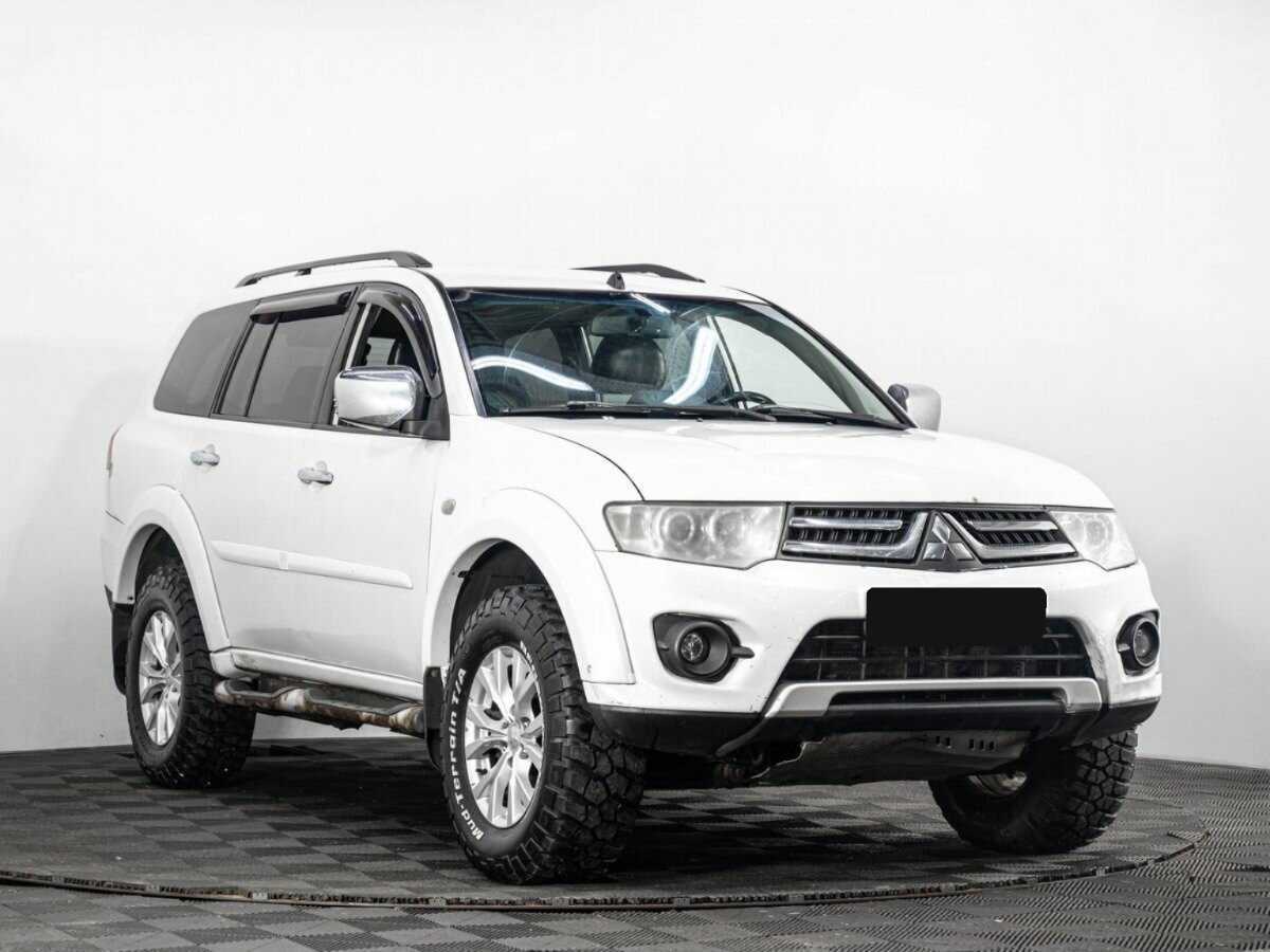 Купить Mitsubishi Pajero Sport с пробегом. Фото: #2