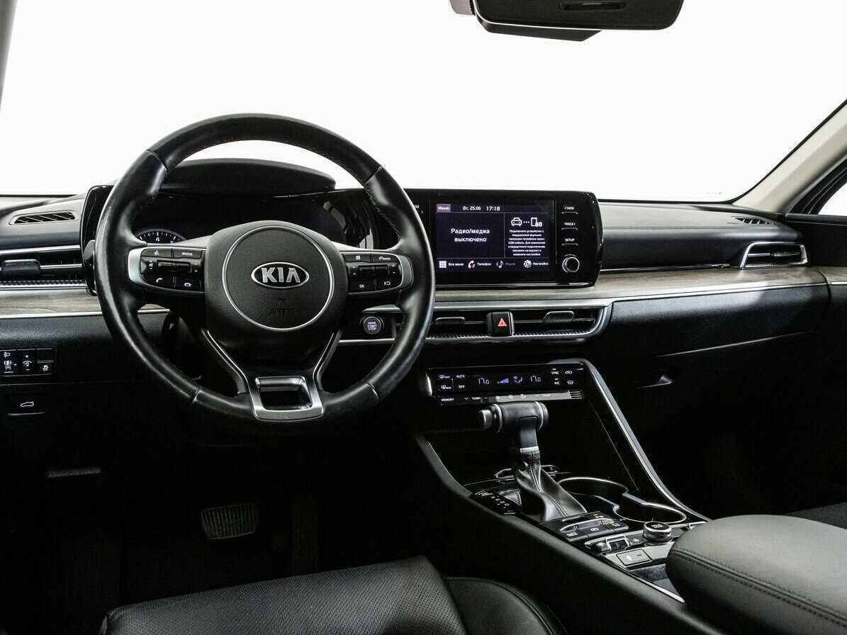 Купить Kia K5 с пробегом. Фото: #8