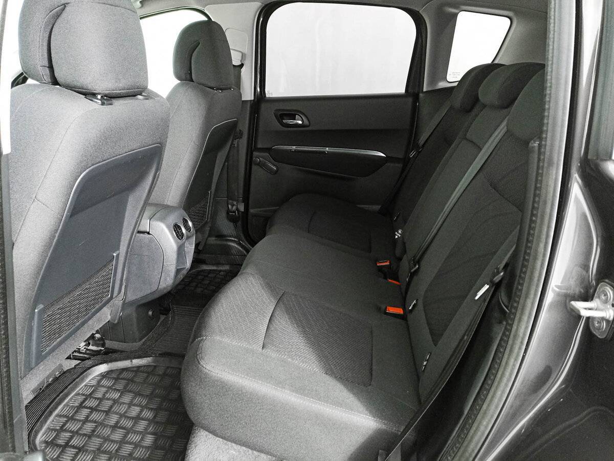 Купить Peugeot 3008 с пробегом. Фото: #7