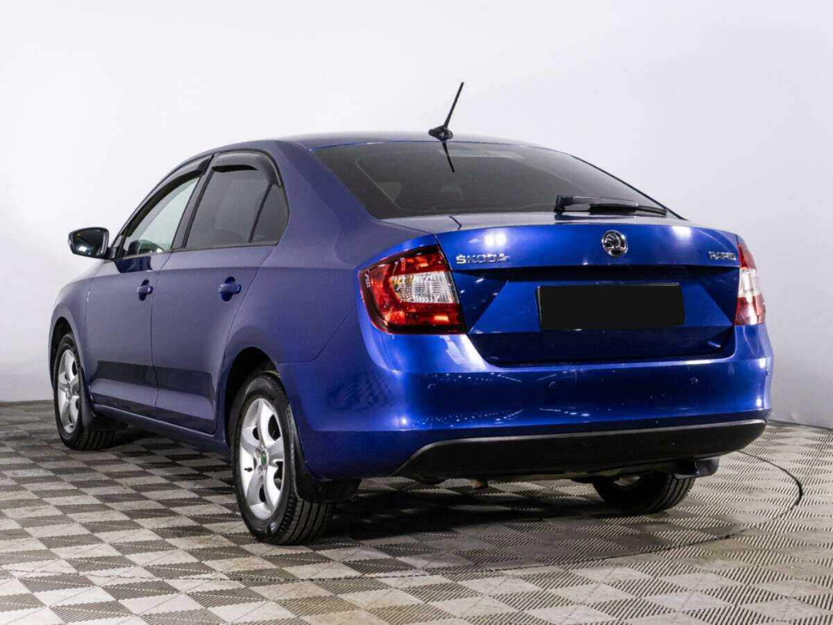 Купить Skoda Rapid с пробегом. Фото: #5