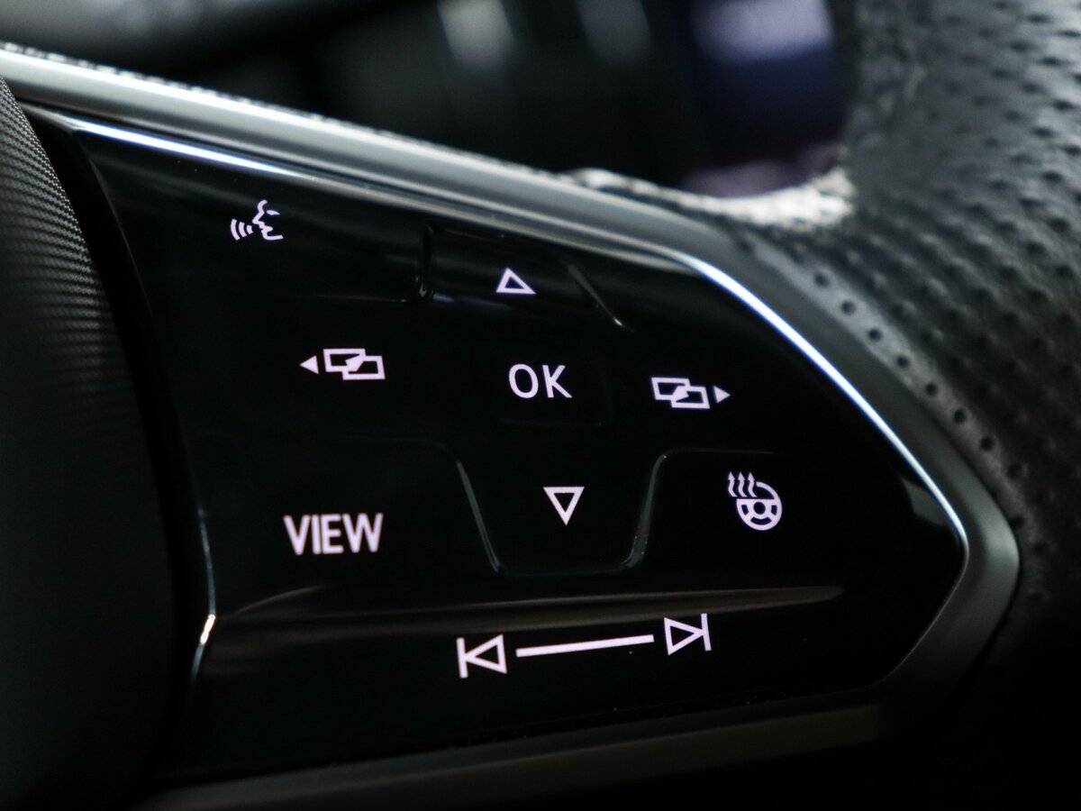 Купить Volkswagen Jetta с пробегом. Фото: #19