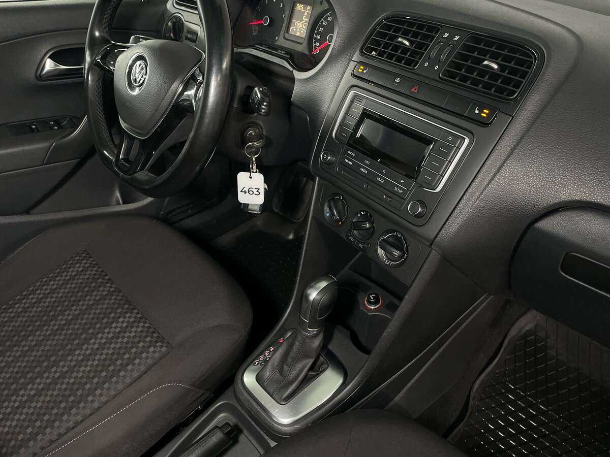 Купить Volkswagen Polo с пробегом. Фото: #14