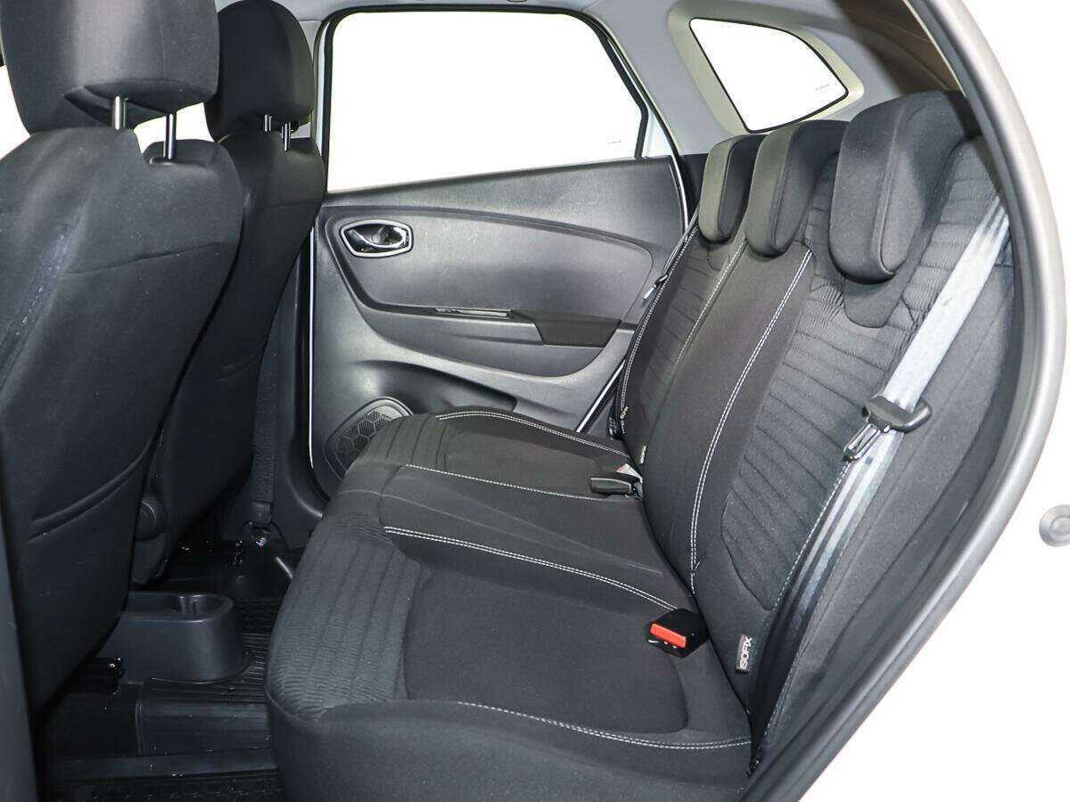 Купить Renault Kaptur с пробегом. Фото: #9