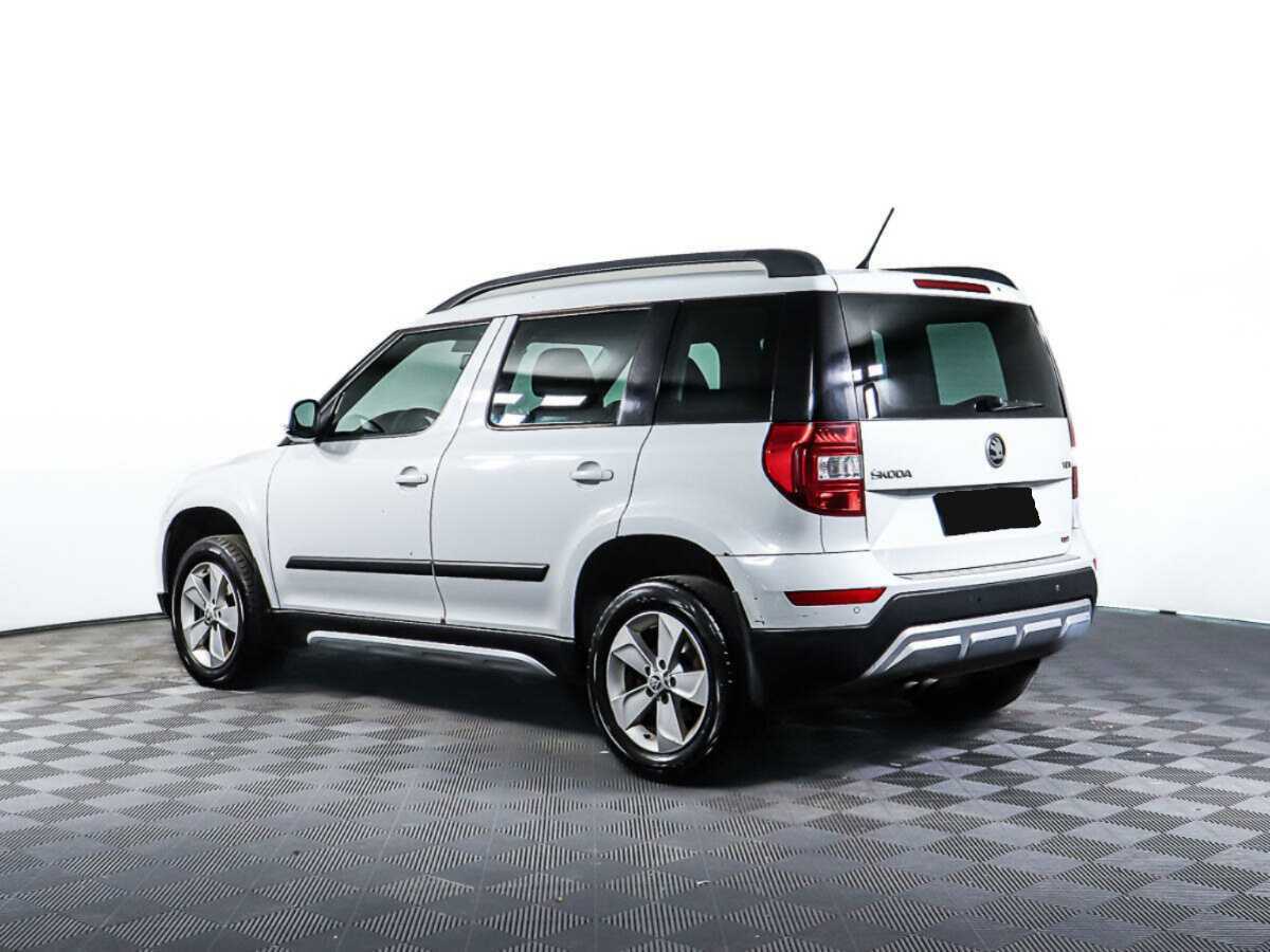 Купить Skoda Yeti с пробегом. Фото: #6