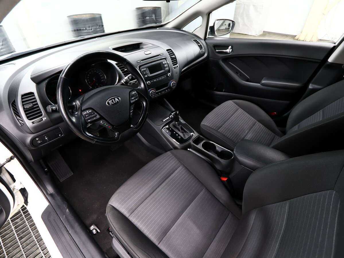 Купить Kia Cerato с пробегом. Фото: #6