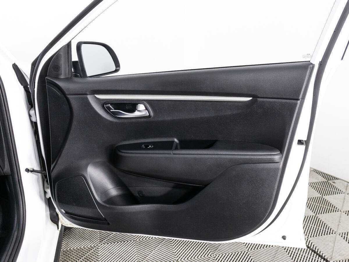 Купить Kia Rio с пробегом. Фото: #26