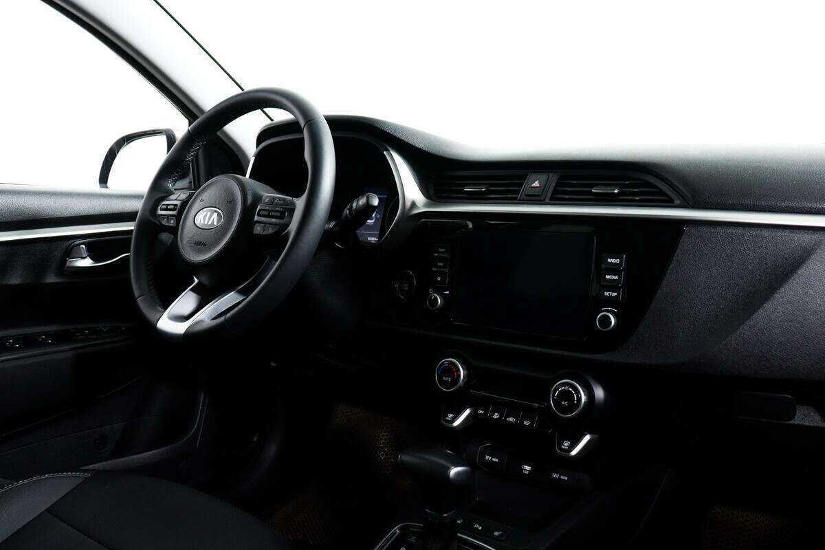 Купить Kia Rio с пробегом. Фото: #8