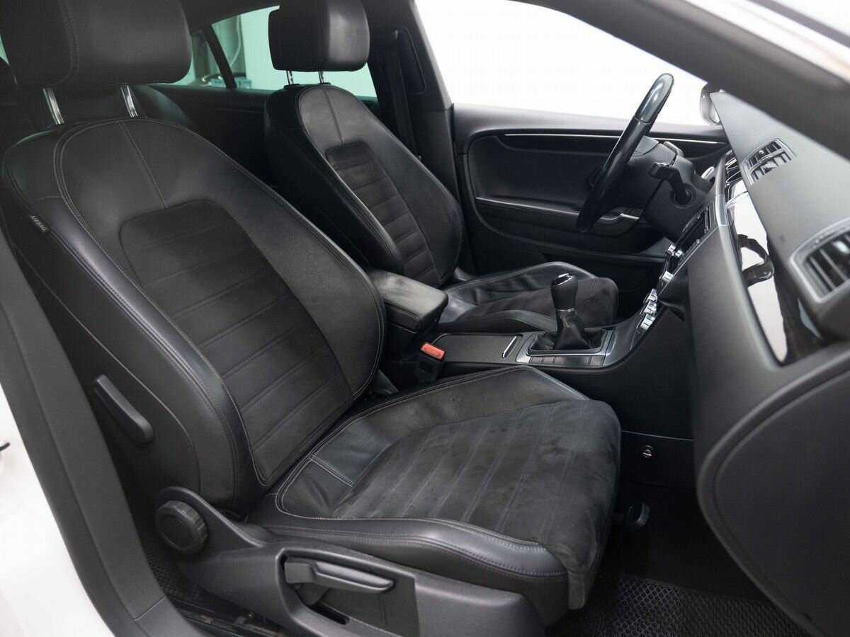 Купить Volkswagen Passat CC с пробегом. Фото: #11