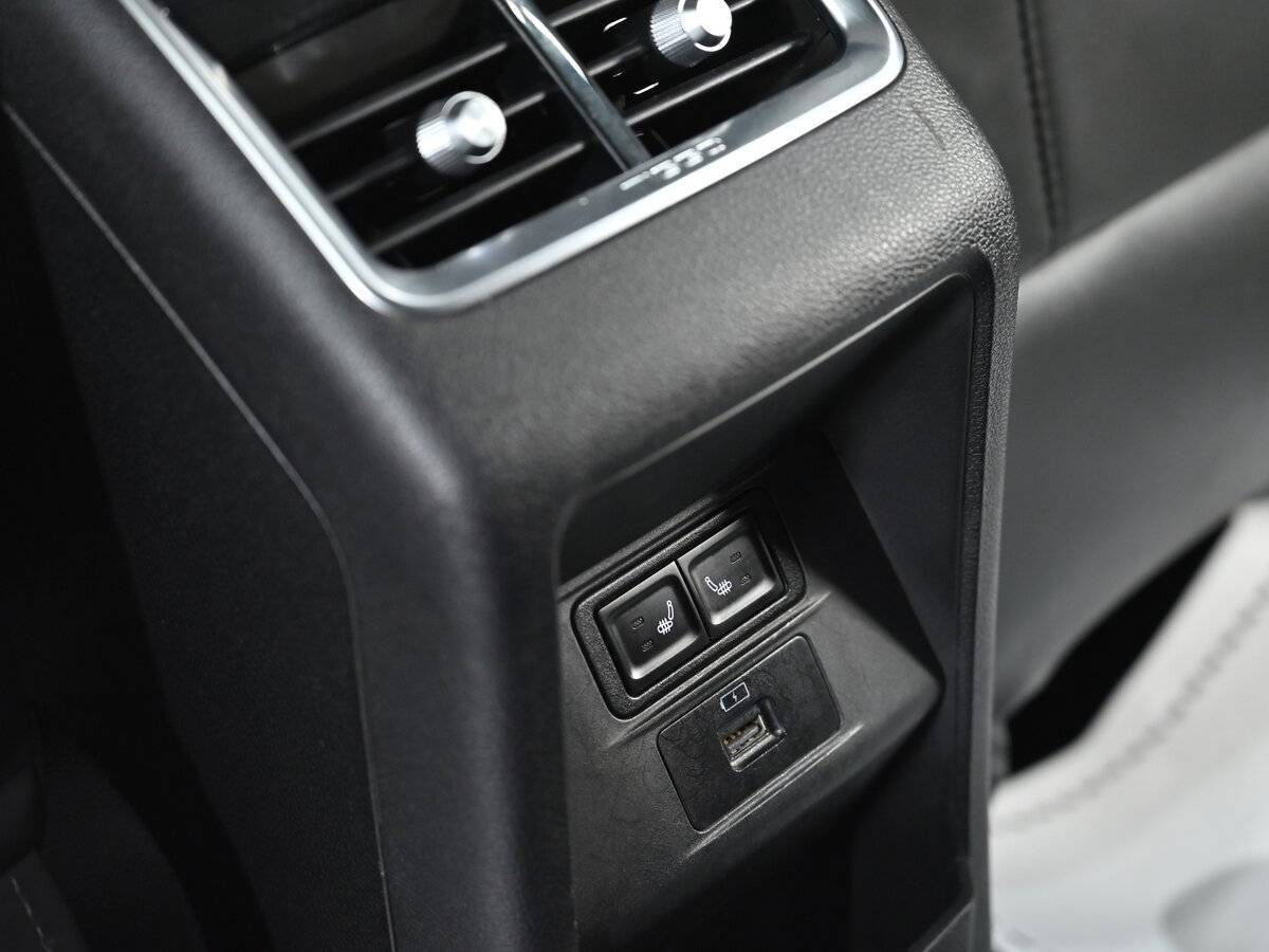 Купить Chery Tiggo 8 с пробегом. Фото: #14