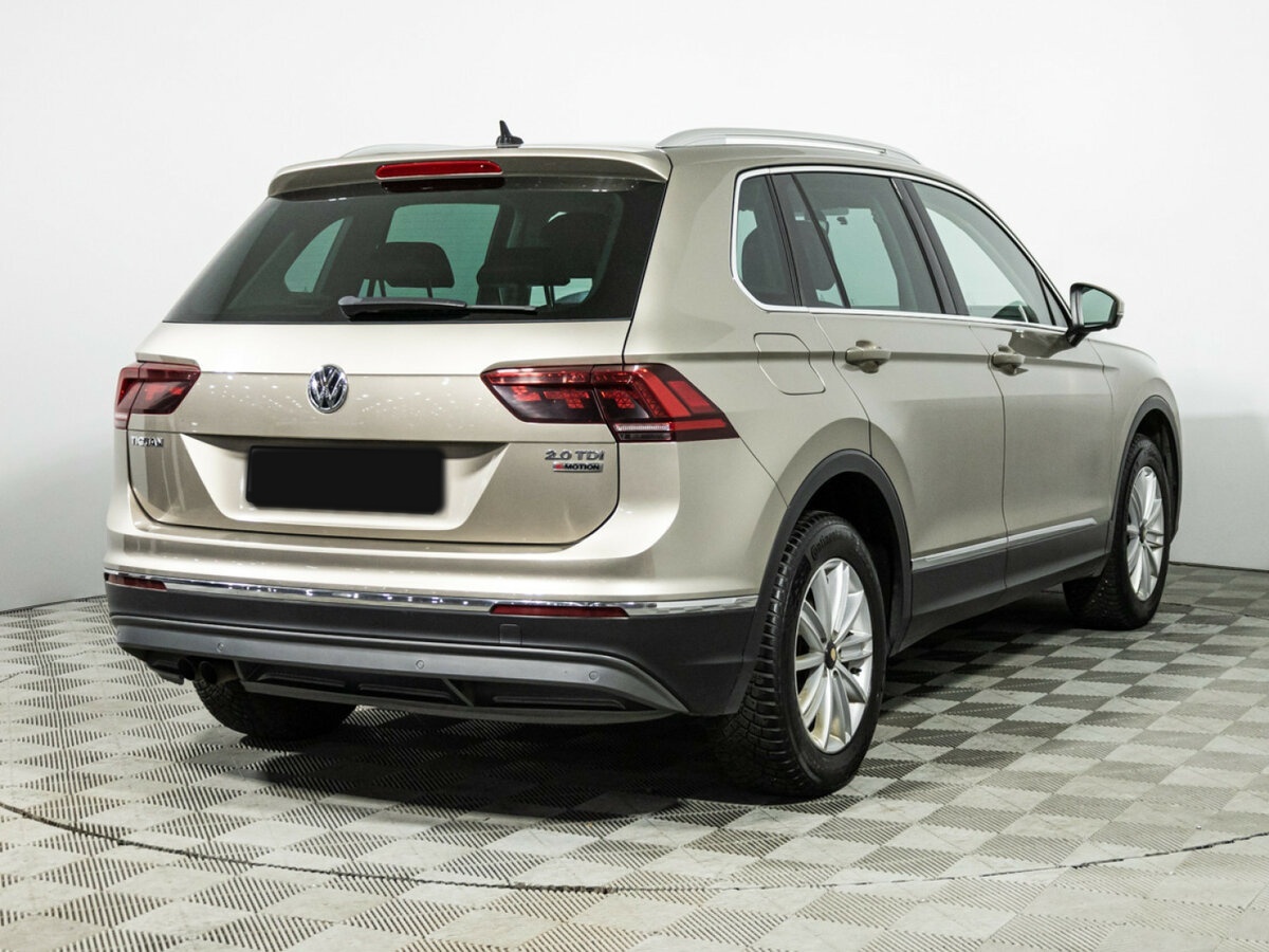 Купить Volkswagen Tiguan с пробегом. Фото: #4