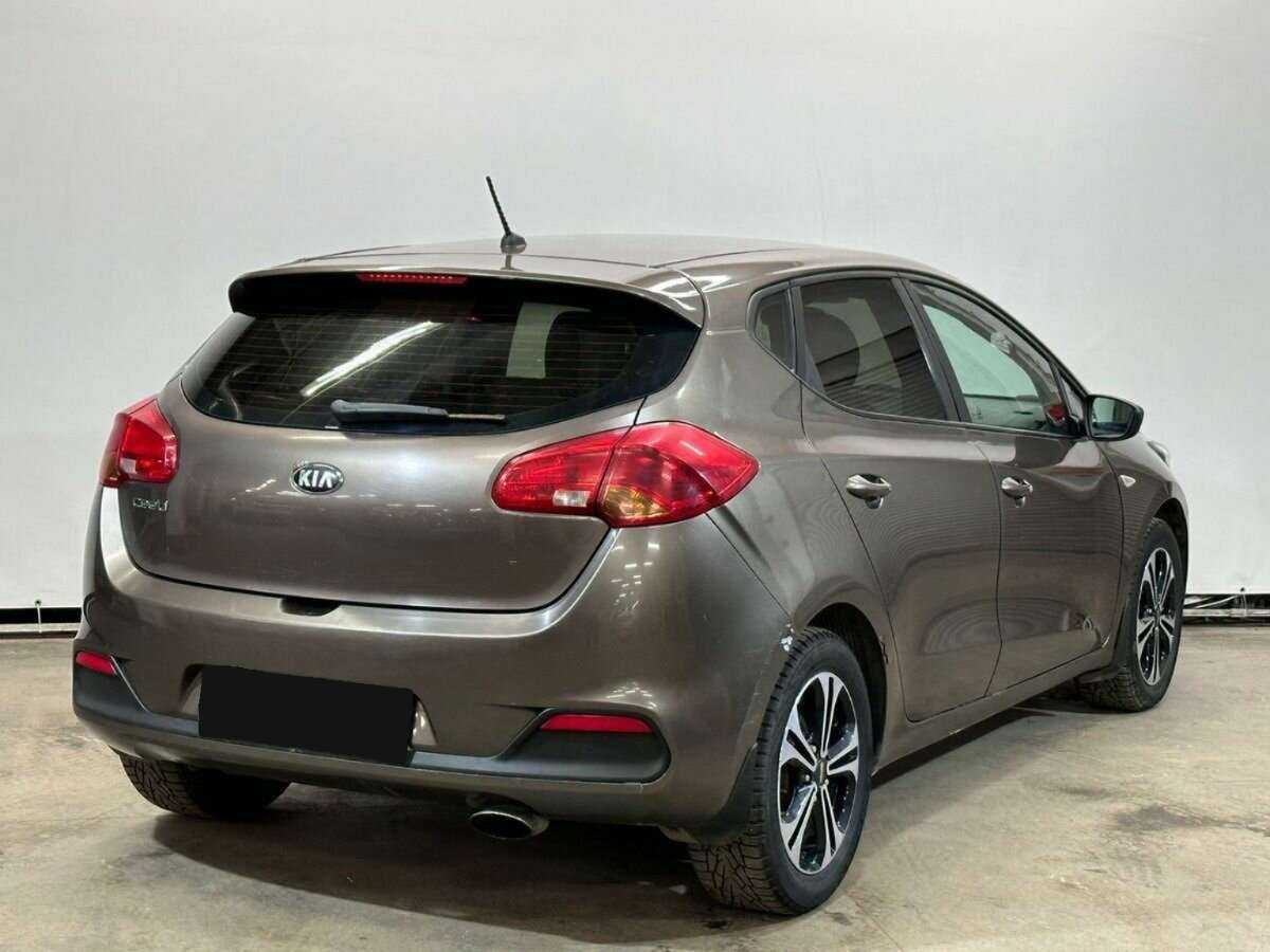 Купить Kia Ceed с пробегом. Фото: #4