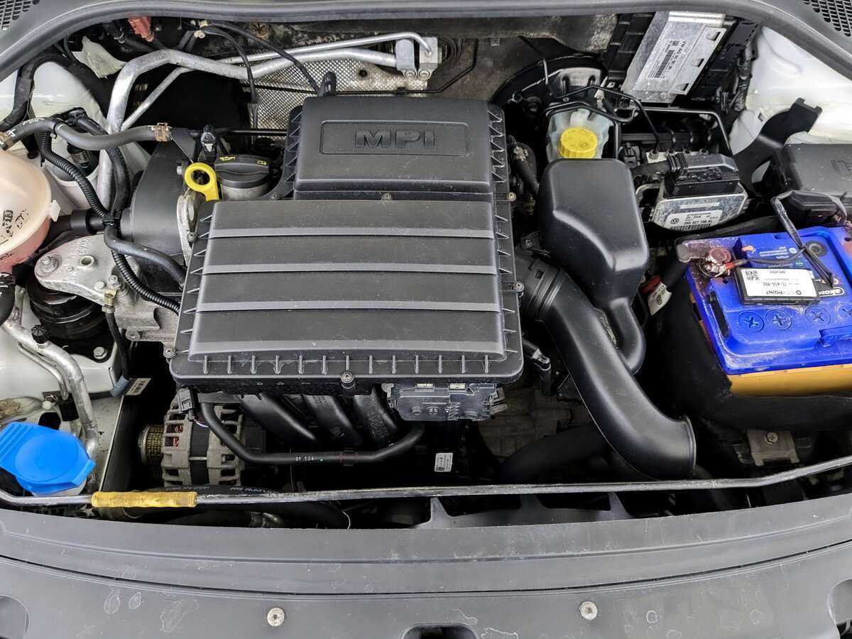 Купить Skoda Rapid с пробегом. Фото: #8