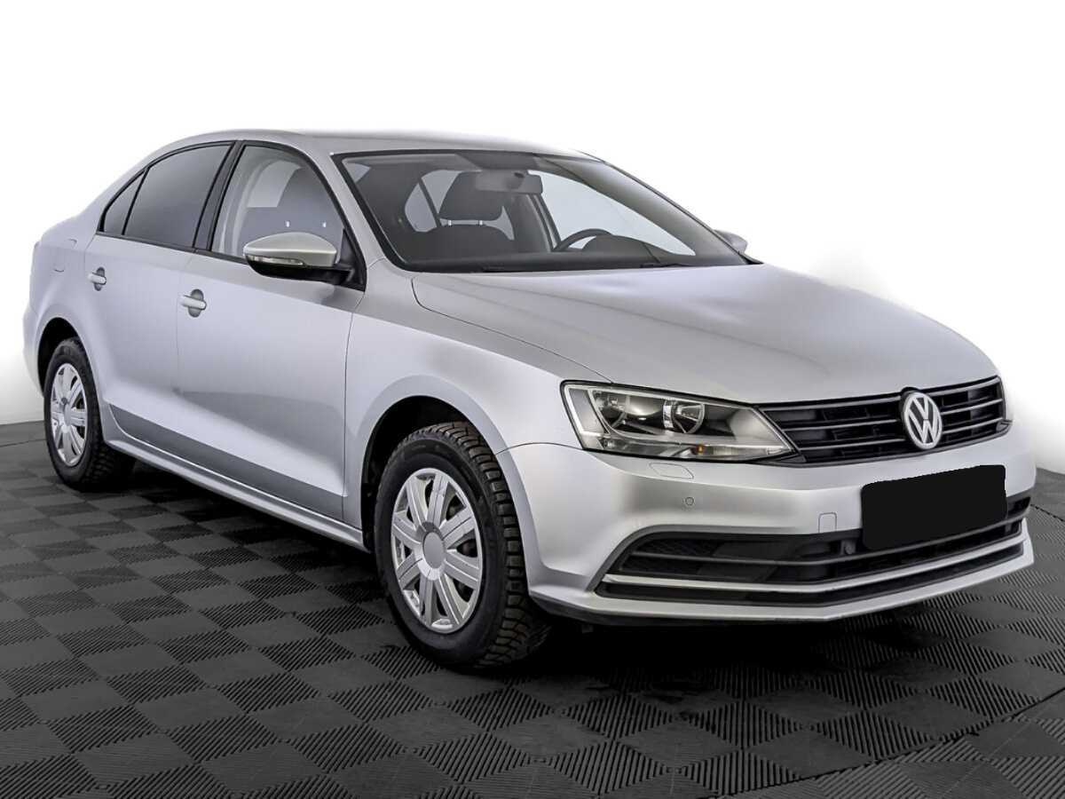 Купить Volkswagen Jetta с пробегом. Фото: #2