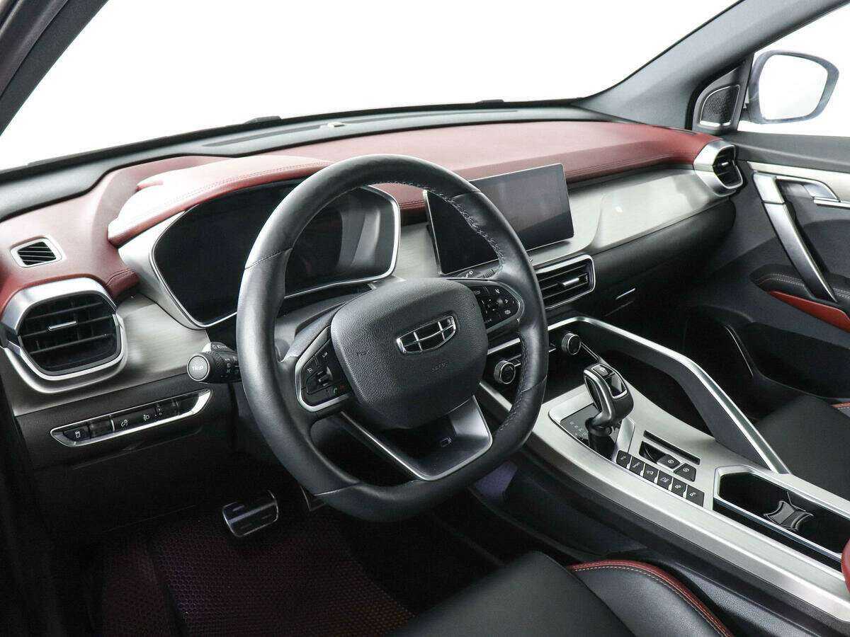 Купить Geely Coolray с пробегом. Фото: #8