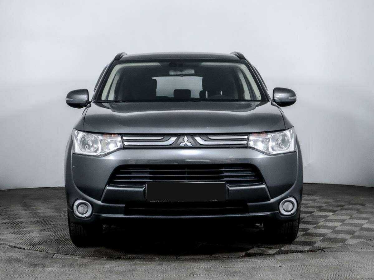 Купить Mitsubishi Outlander с пробегом. Фото: #1