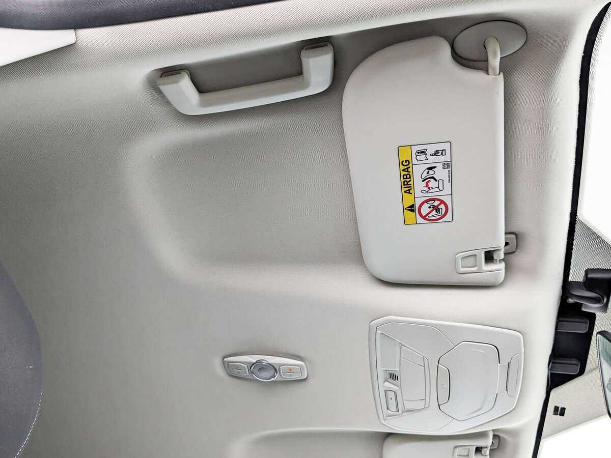 Купить Ford Kuga с пробегом. Фото: #21