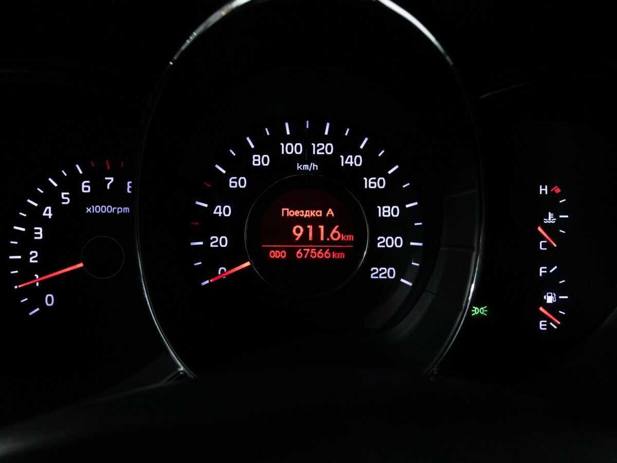 Купить Kia Rio с пробегом. Фото: #11