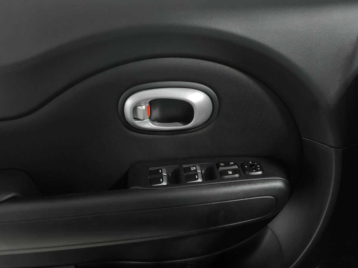 Купить Kia Soul с пробегом. Фото: #11