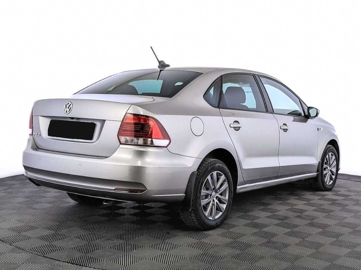Купить Volkswagen Polo с пробегом. Фото: #4
