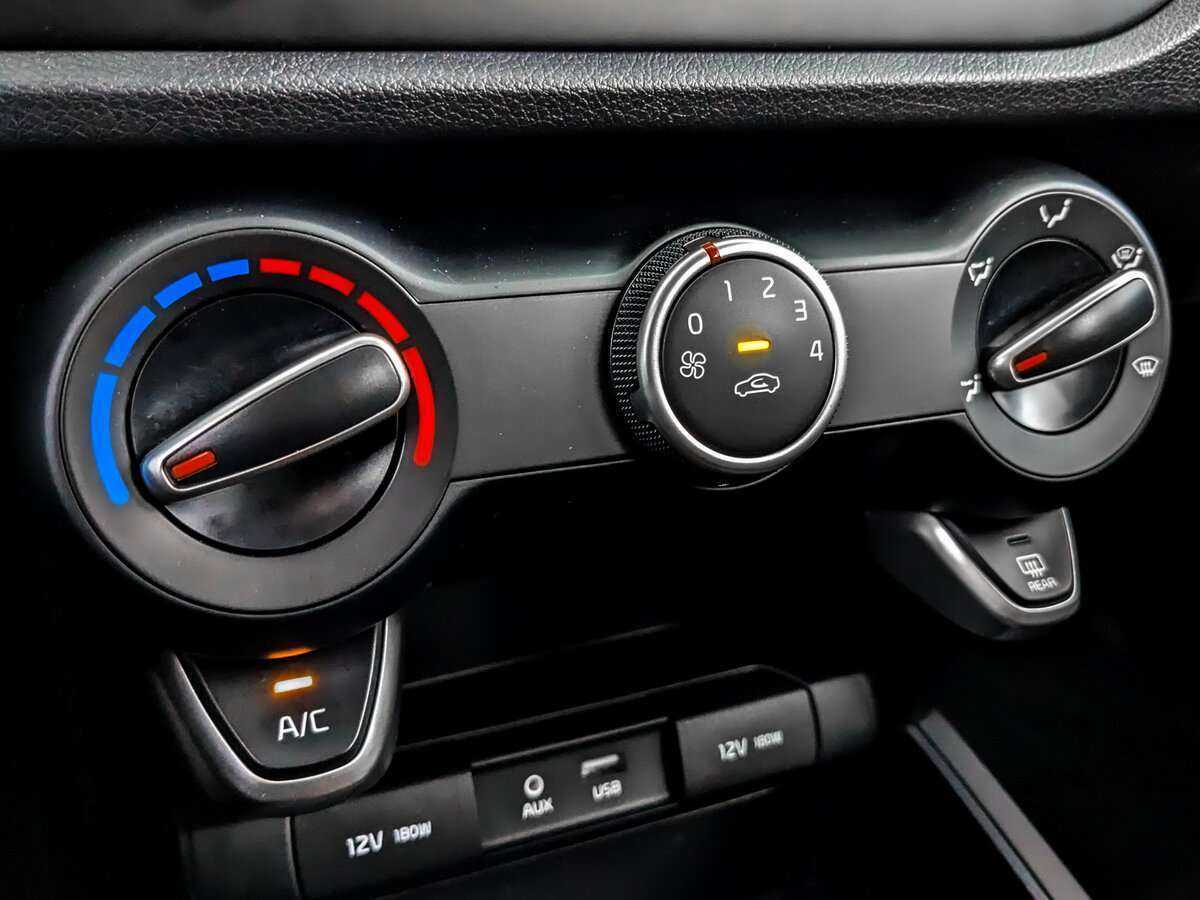 Купить Kia Rio с пробегом. Фото: #20