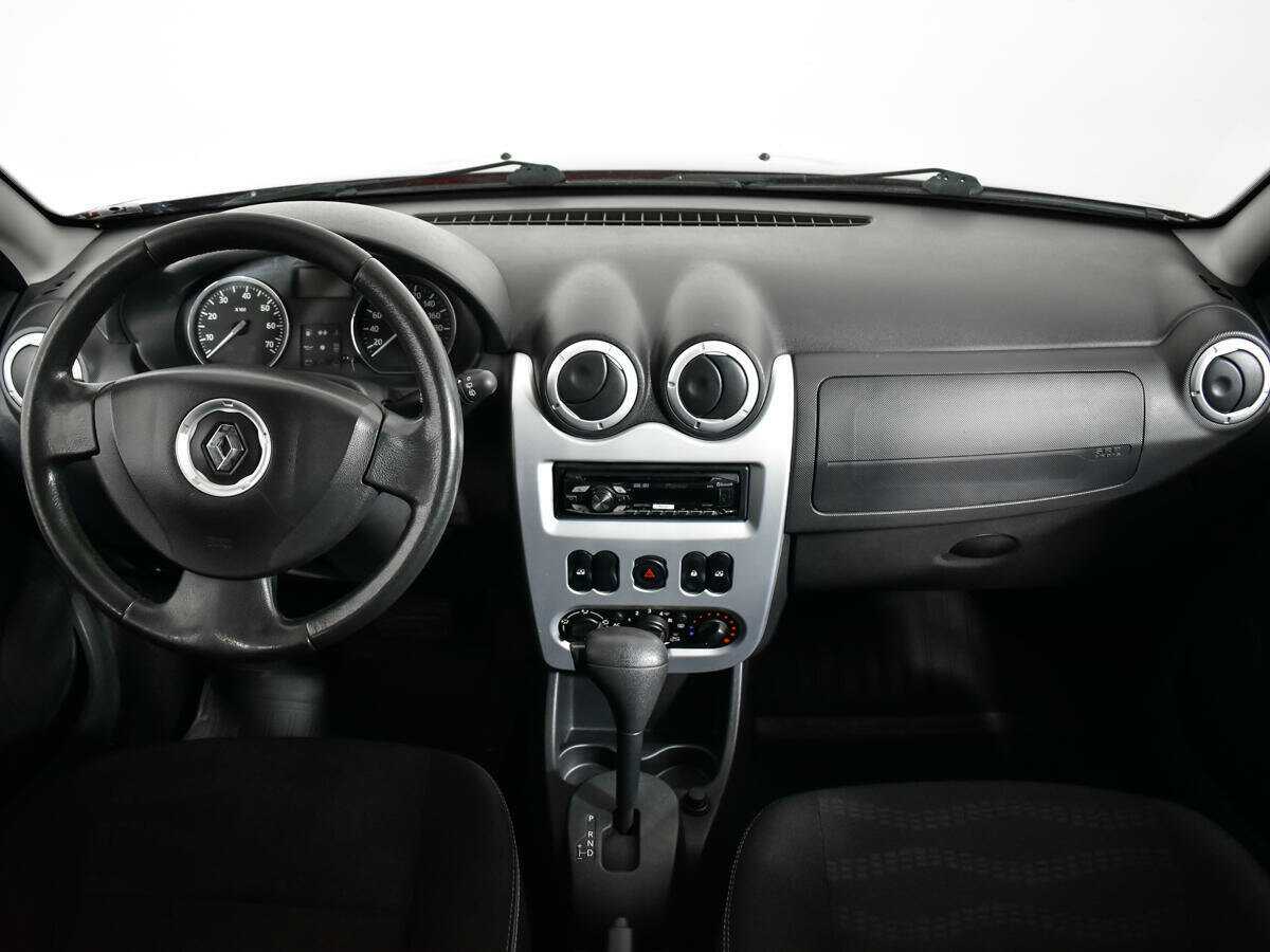 Купить Renault Sandero с пробегом. Фото: #11