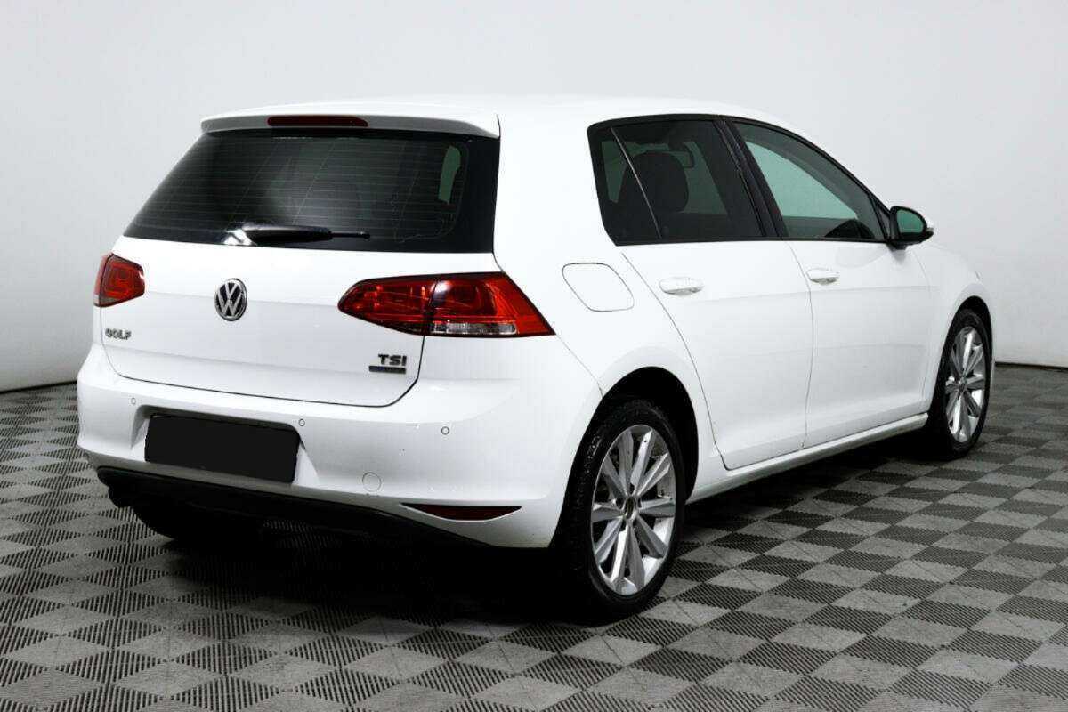 Купить Volkswagen Golf с пробегом. Фото: #4