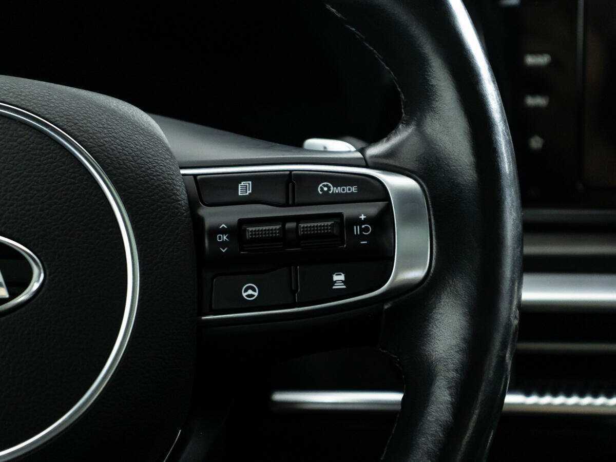 Купить Kia K5 с пробегом. Фото: #19