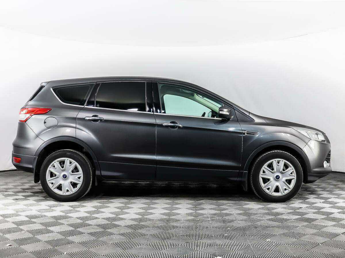 Купить Ford Kuga с пробегом. Фото: #3
