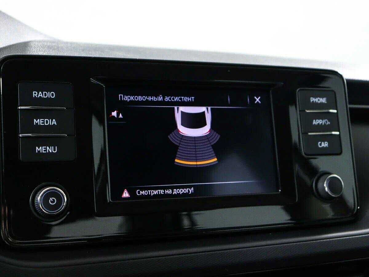 Купить Skoda Rapid с пробегом. Фото: #12