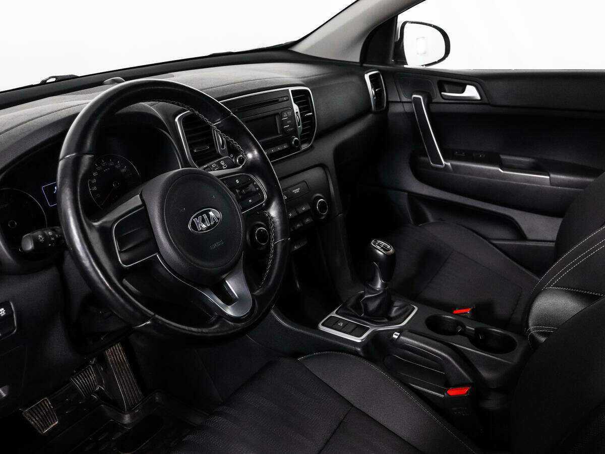 Купить Kia Sportage с пробегом. Фото: #9