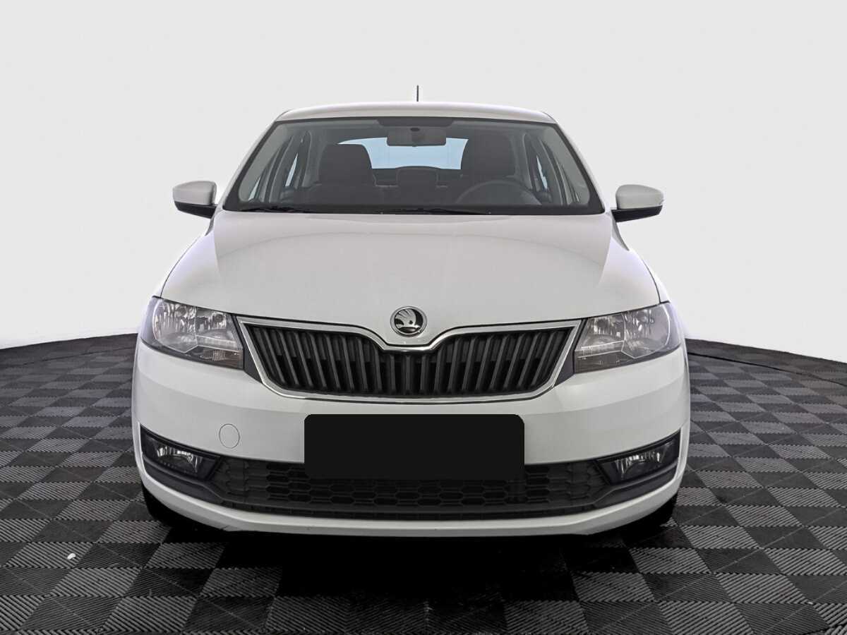 Купить Skoda Rapid с пробегом. Фото: #1