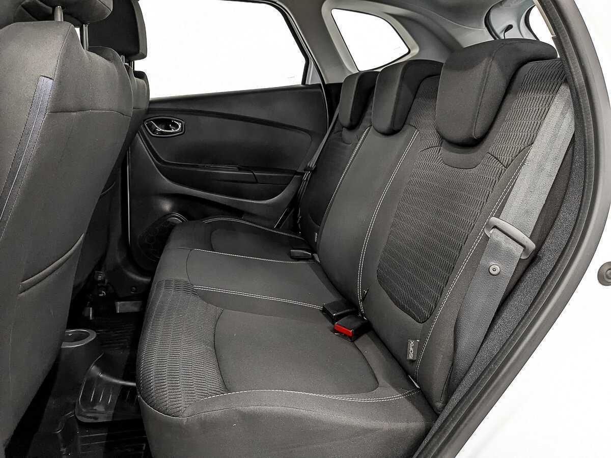 Купить Renault Kaptur с пробегом. Фото: #17