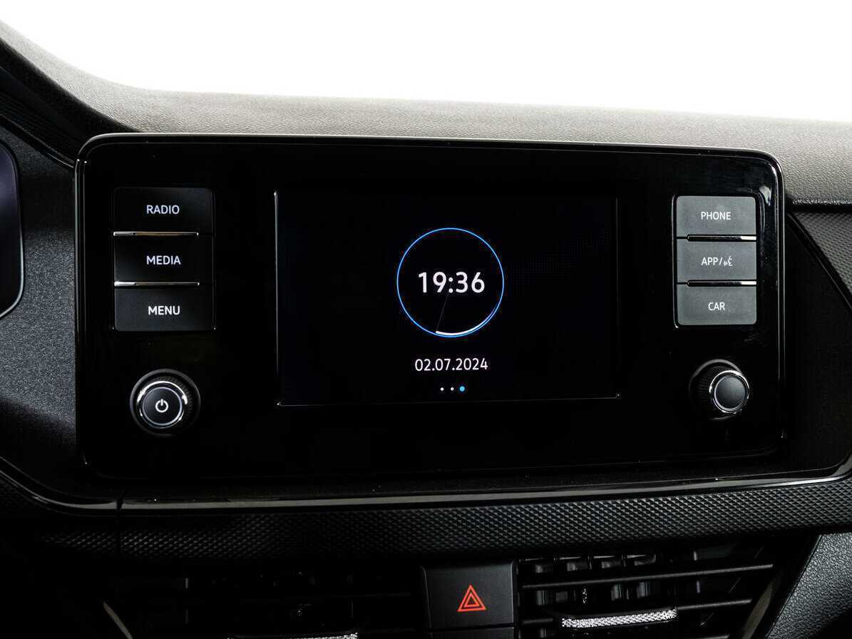 Купить Volkswagen Polo с пробегом. Фото: #12