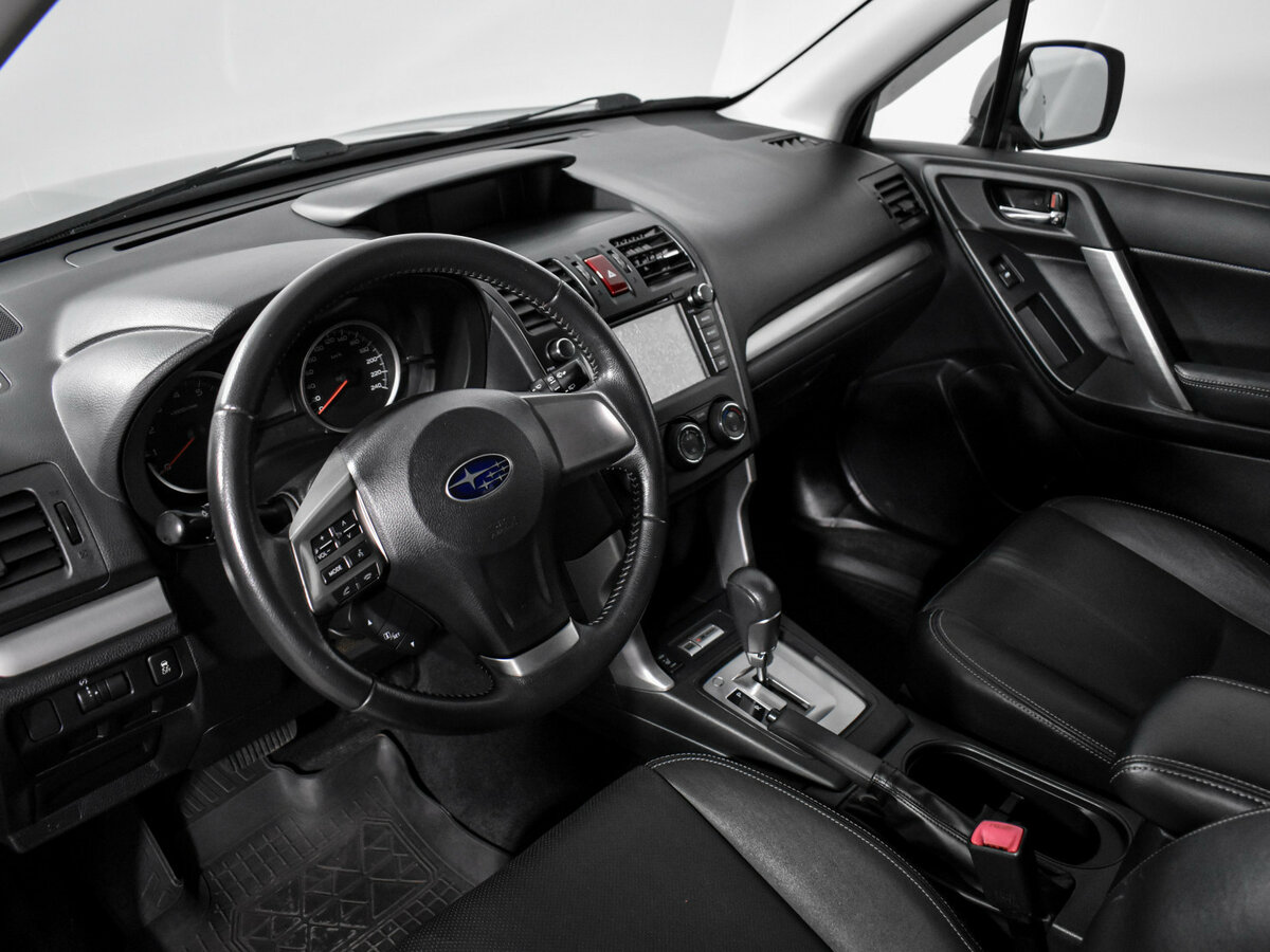 Купить Subaru Forester с пробегом. Фото: #6