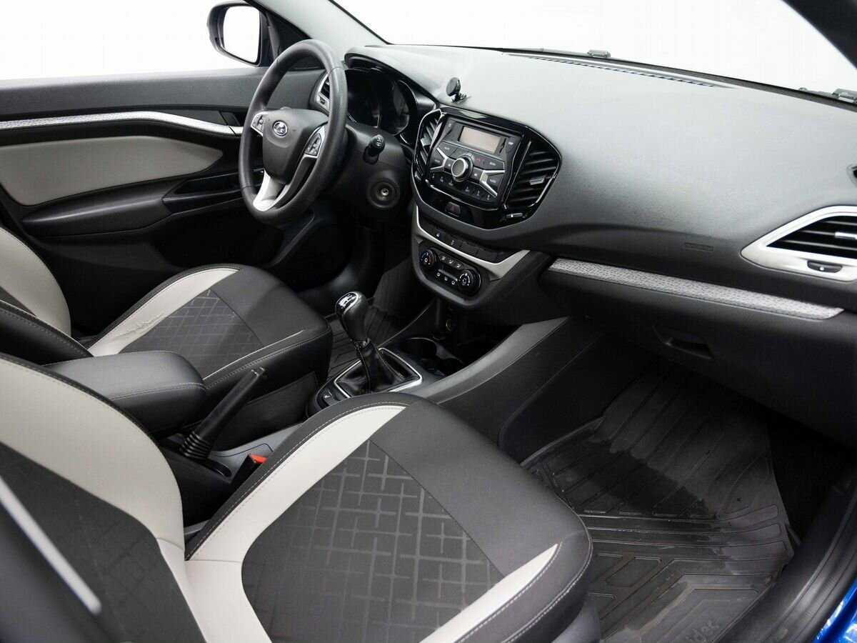 Купить Lada (ВАЗ) Vesta с пробегом. Фото: #10