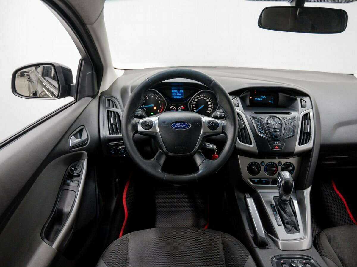 Купить Ford Focus с пробегом. Фото: #14