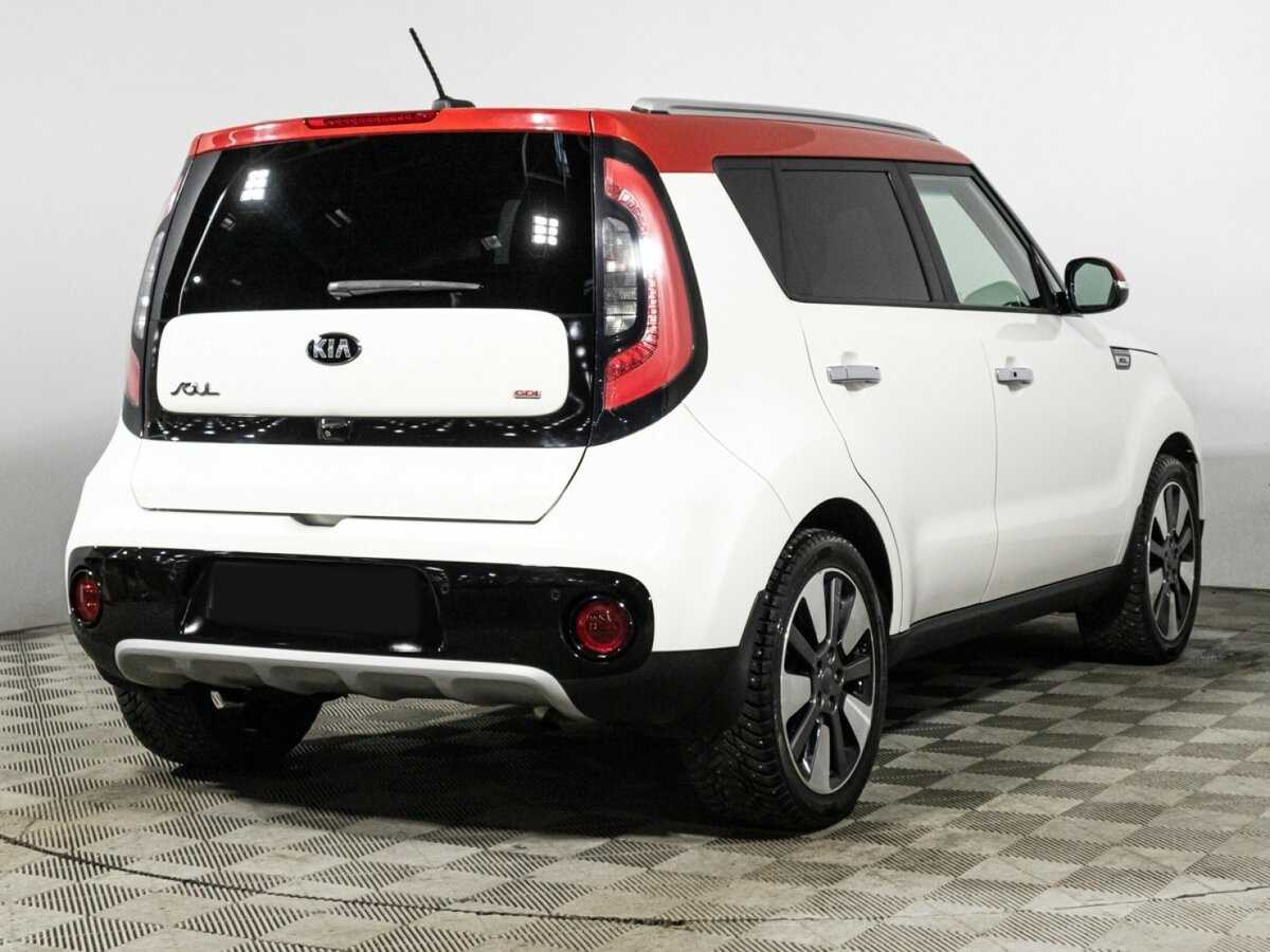Купить Kia Soul с пробегом. Фото: #4