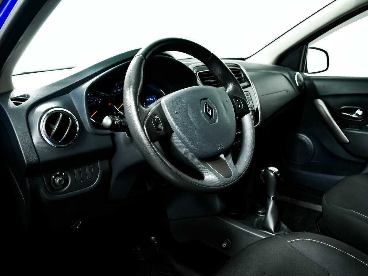 Купить Renault Sandero с пробегом. Фото: #12