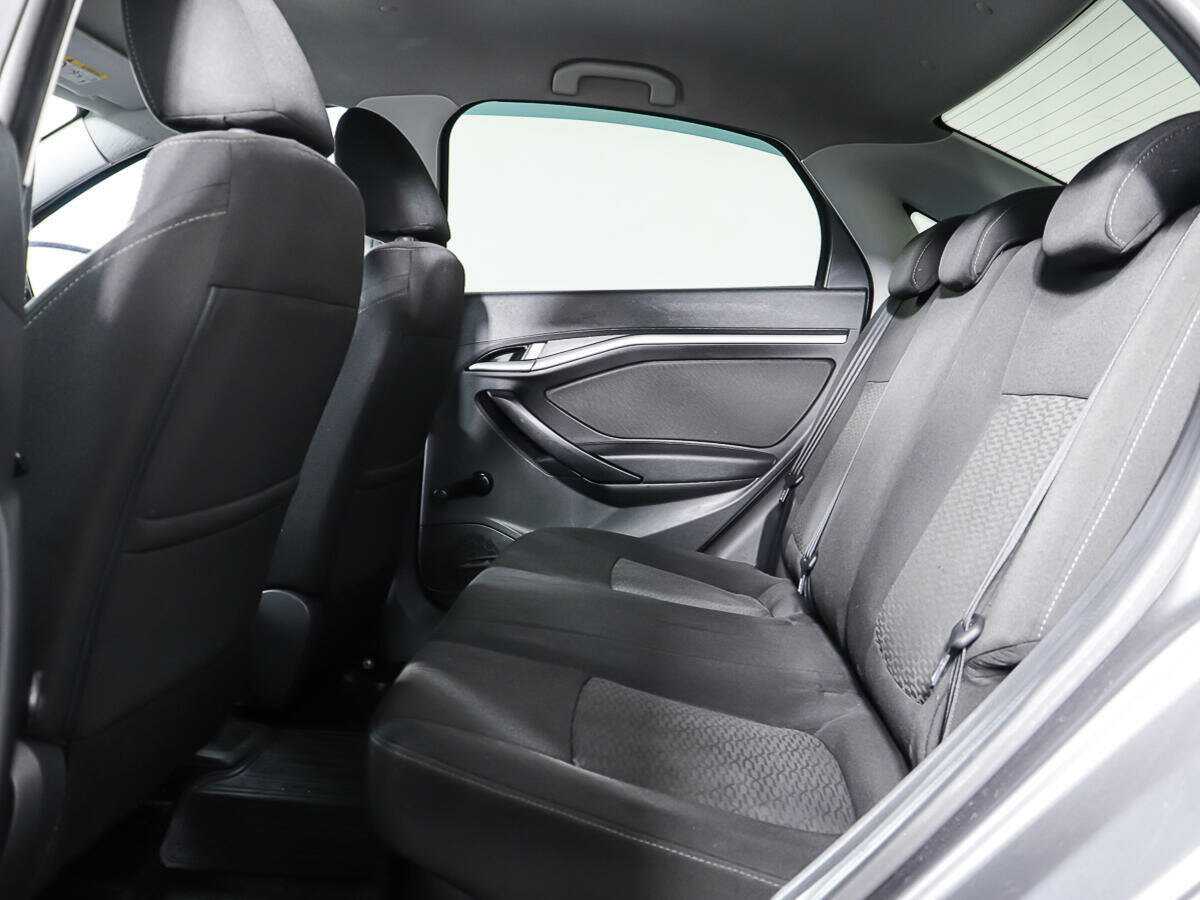 Купить Lada (ВАЗ) Vesta с пробегом. Фото: #9