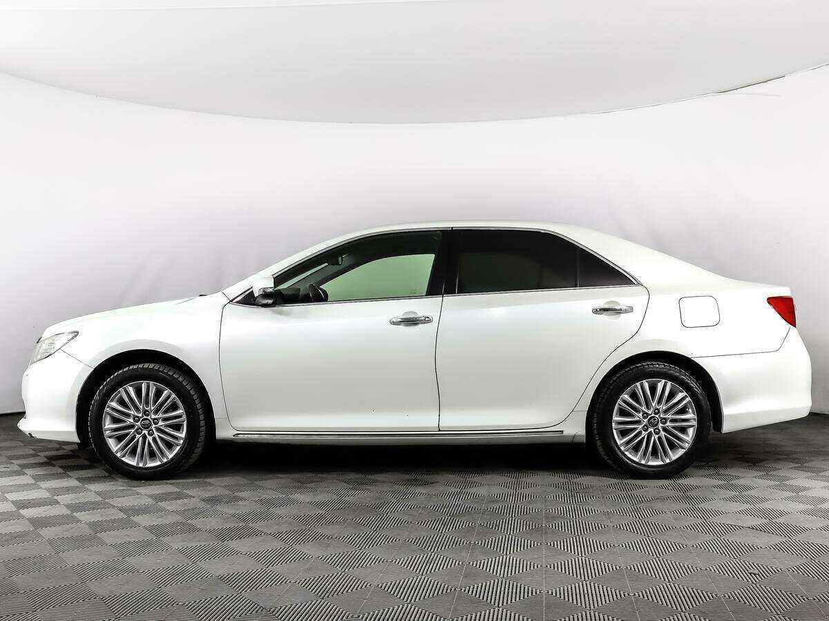 Купить Toyota Camry с пробегом. Фото: #7