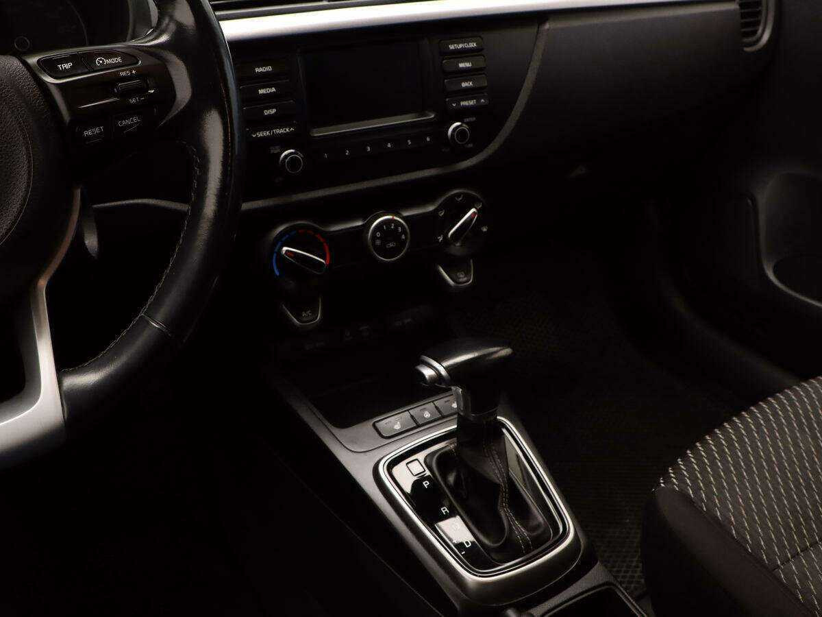 Купить Kia Rio с пробегом. Фото: #14