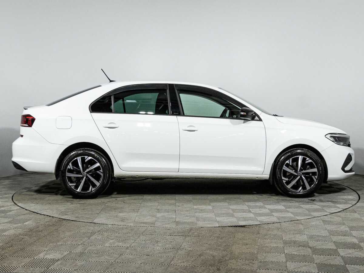 Купить Volkswagen Polo с пробегом. Фото: #3