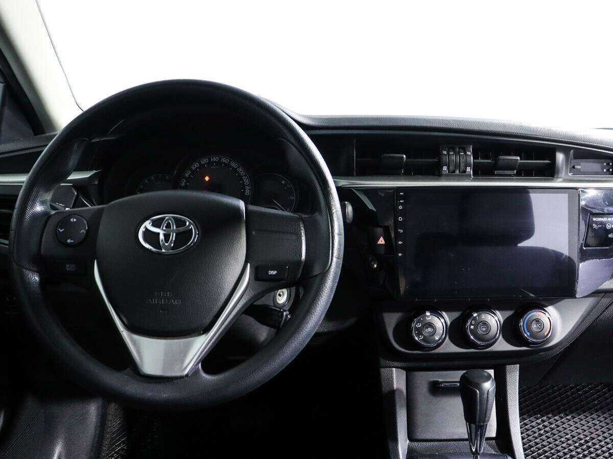 Купить Toyota Corolla с пробегом. Фото: #8