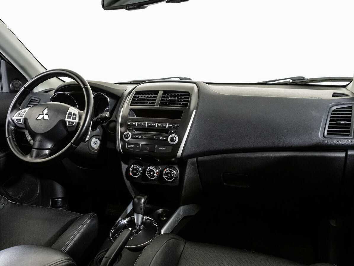 Купить Mitsubishi ASX с пробегом. Фото: #8