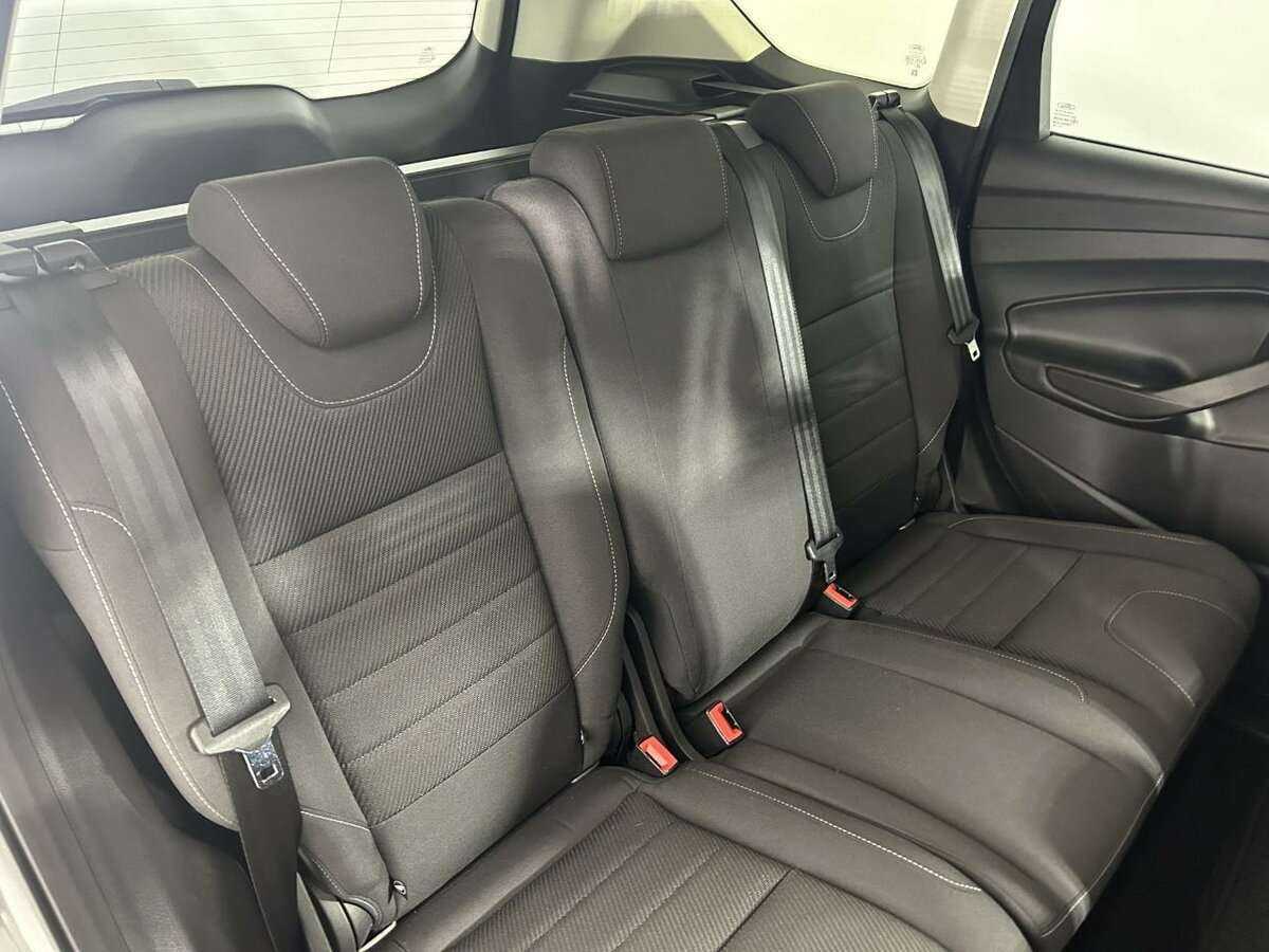 Купить Ford Kuga с пробегом. Фото: #14